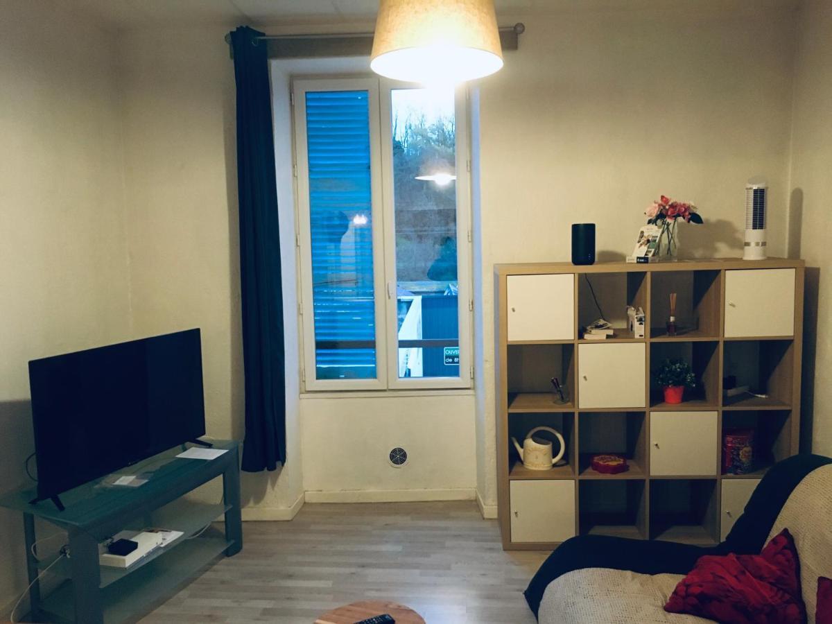 Appart Chartreux Baignoire Massante ,A 3 Minutes Du Centre En Bus! 2 Etoiles Atout France Voiron Dış mekan fotoğraf